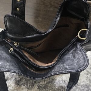 Elegant Black Leather Women's Bag